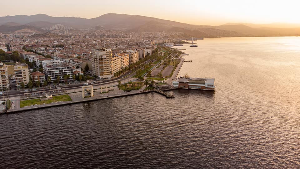 Die Metropole der Ägäis: İzmir